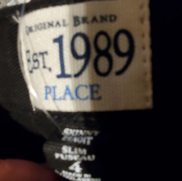 3t sweater runs big and 4 slim jeans new - Picture 3 of 4